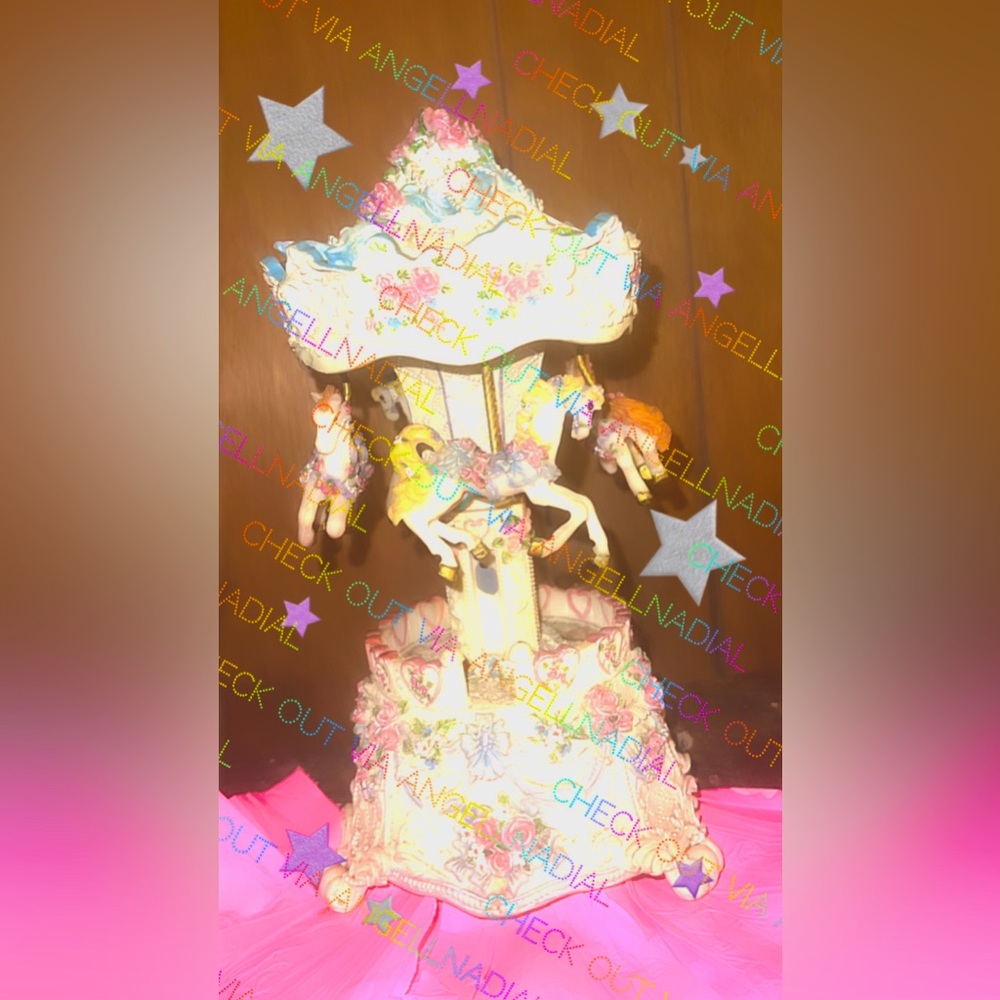 Carousel - lullaby tune - vintage - relic - antique. Beauty